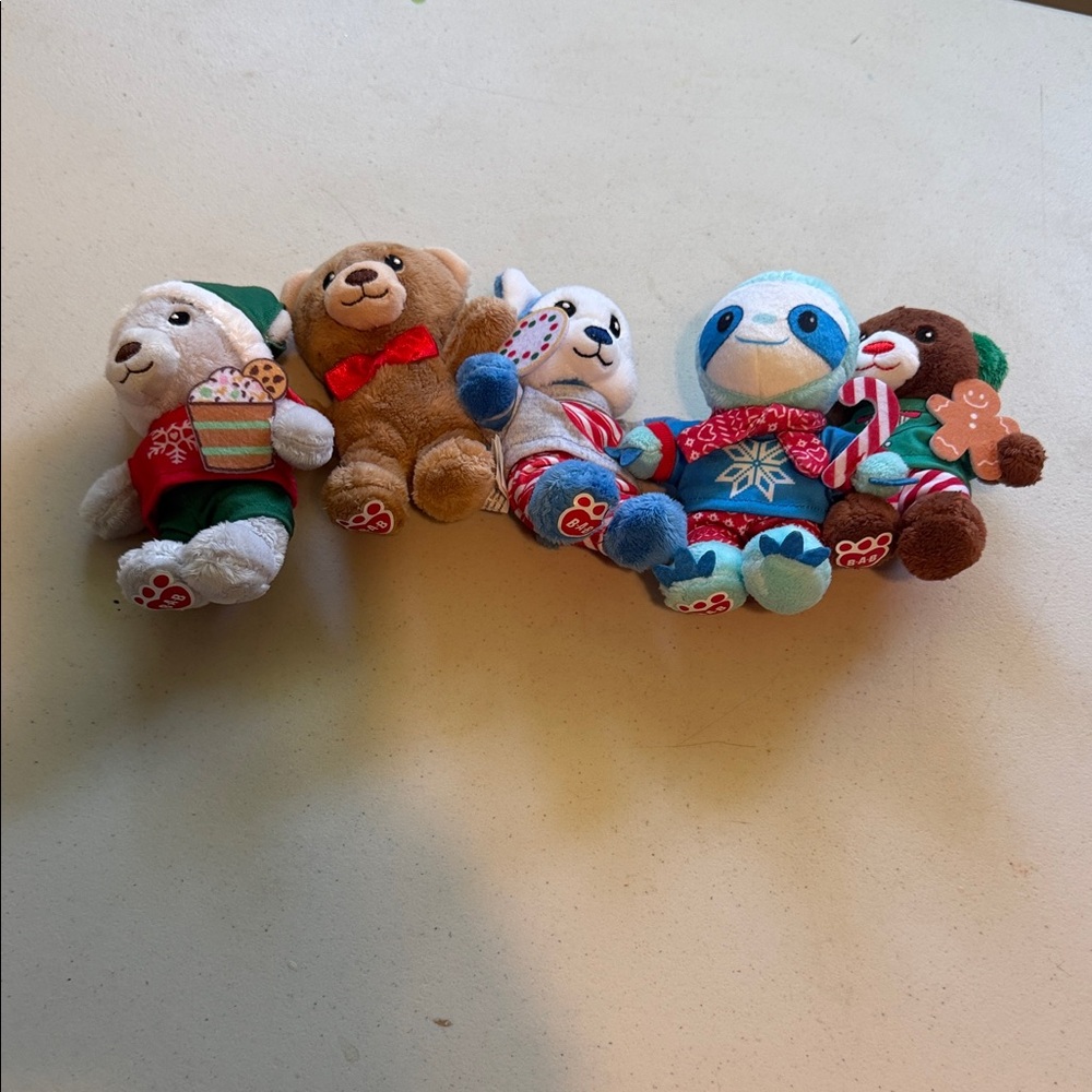 Set of 5 Holiday Plush Bears and Sloth Stuffed Animals - Multicolor